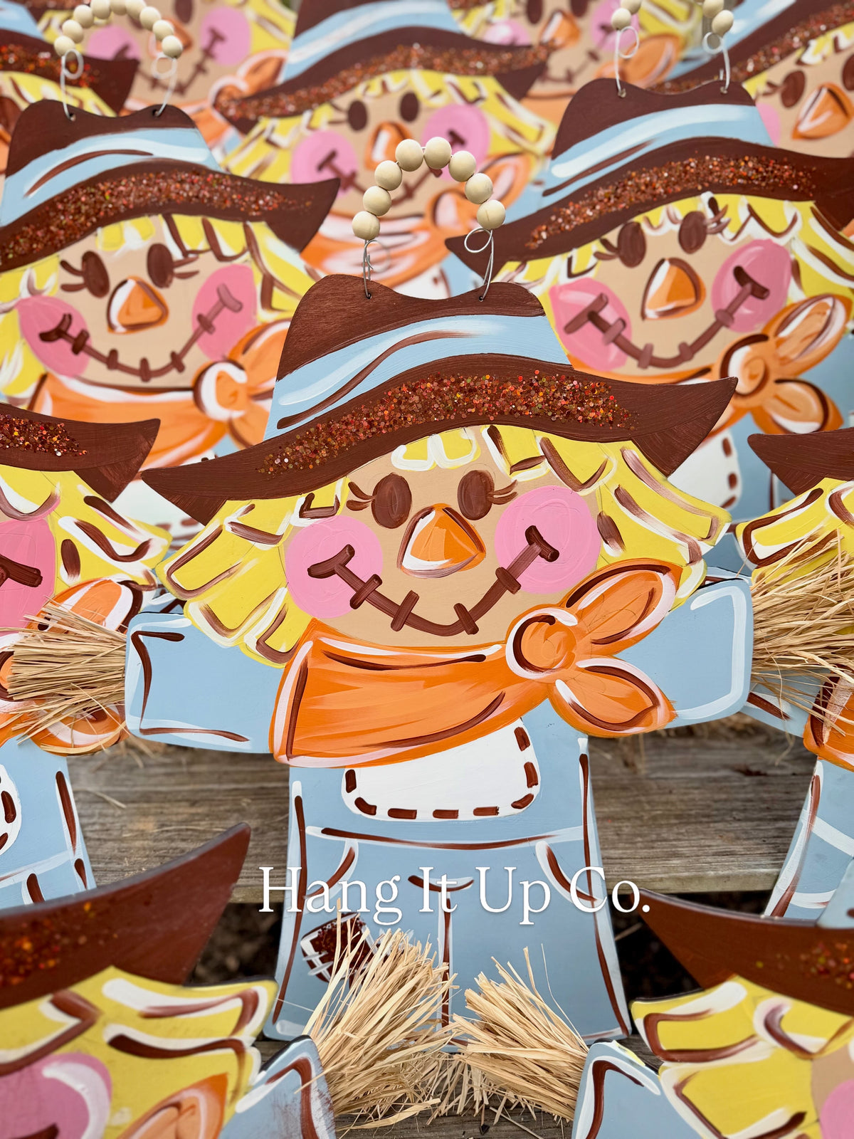 Raffia Scarecrow with Glitter